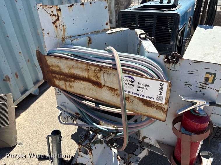 image for item EF3042 Miller Bobcat 225 welder/generator