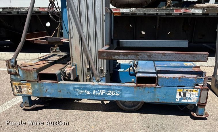 image for item EF3045 2001 Genie IWP 20S DC vertical lift