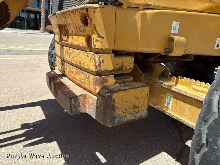 image for item EF3050 2001 Caterpillar 420D backhoe