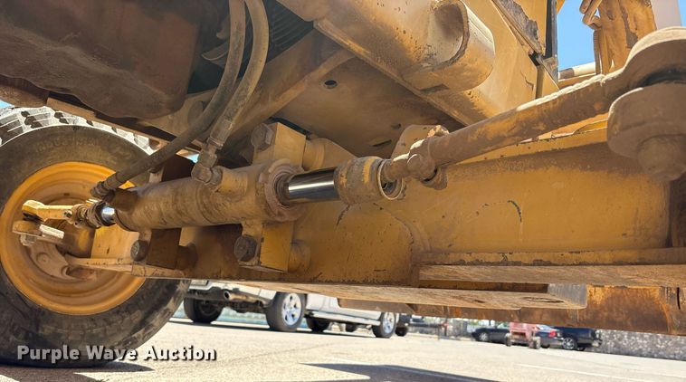image for item EF3050 2001 Caterpillar 420D backhoe