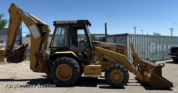 image for item EF3051 1996 Caterpillar 426B backhoe