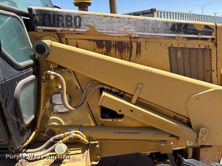 image for item EF3051 1996 Caterpillar 426B backhoe