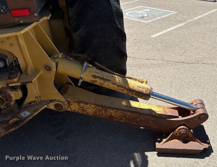 image for item EF3051 1996 Caterpillar 426B backhoe