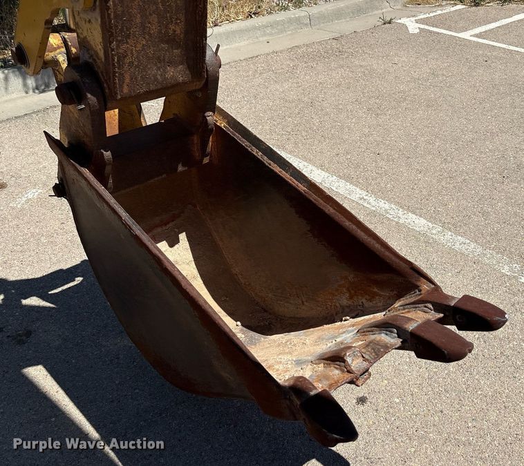 image for item EF3051 1996 Caterpillar 426B backhoe