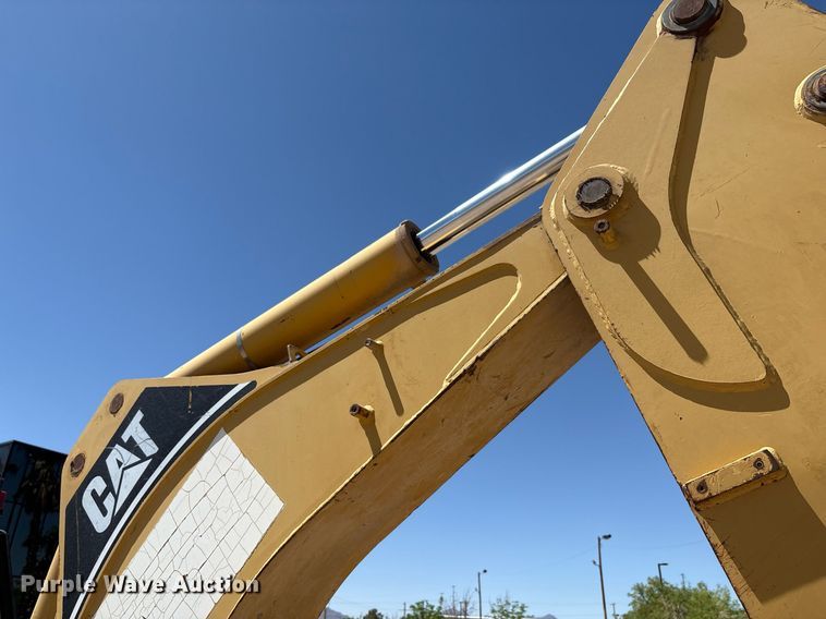 image for item EF3051 1996 Caterpillar 426B backhoe