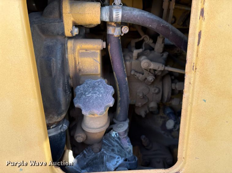 image for item EF3051 1996 Caterpillar 426B backhoe