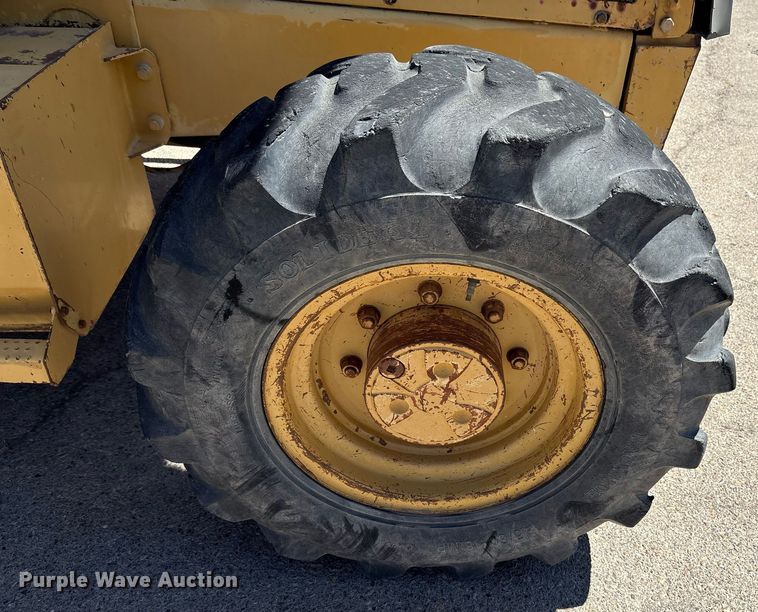 image for item EF3051 1996 Caterpillar 426B backhoe