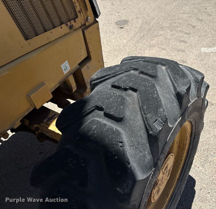 image for item EF3051 1996 Caterpillar 426B backhoe