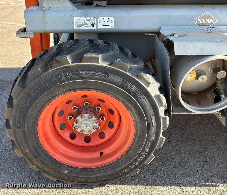 image for item EF3054 Skyjack SJ7127 scissor lift