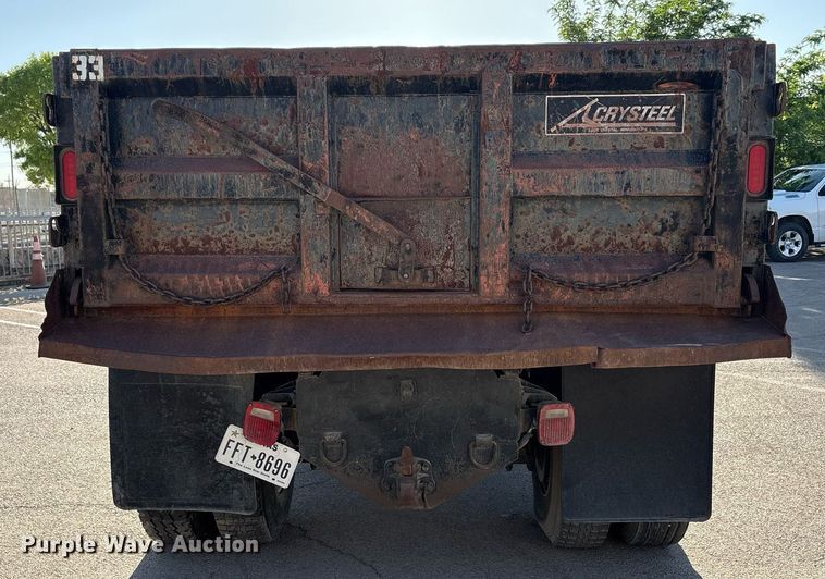 image for item EF3055 1999 International 4700 dump truck