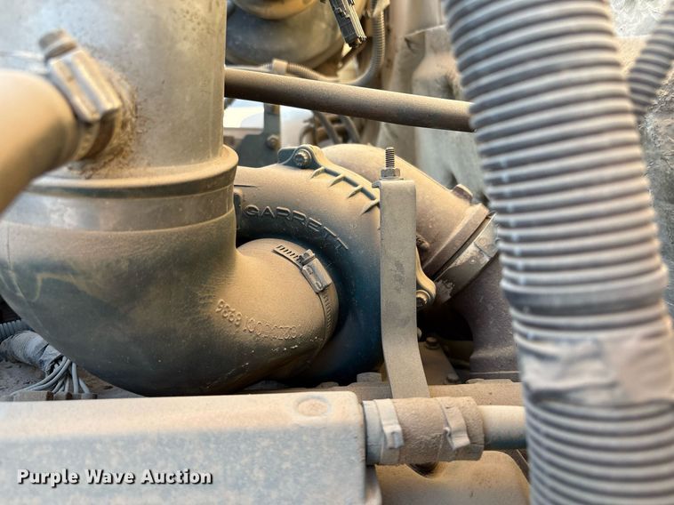 image for item EF3055 1999 International 4700 dump truck