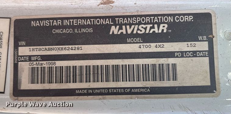 image for item EF3055 1999 International 4700 dump truck