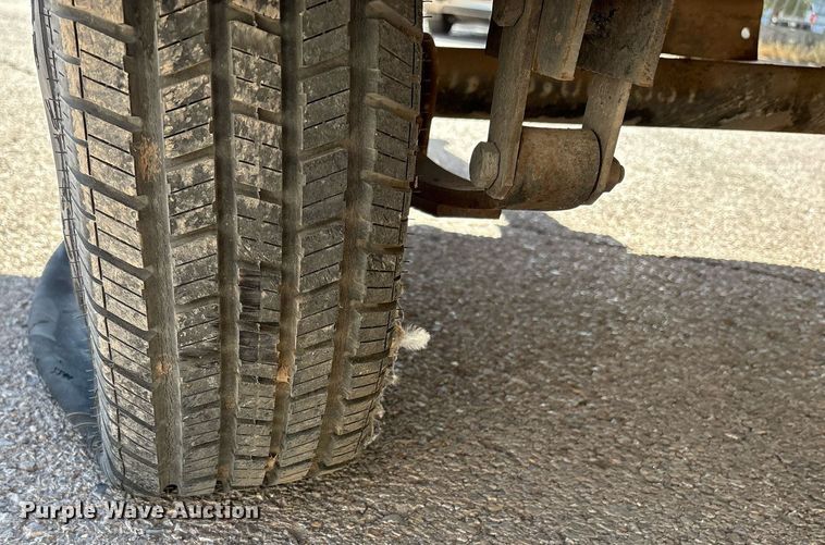 image for item EF3056 Sullair 185DPQCA air compressor