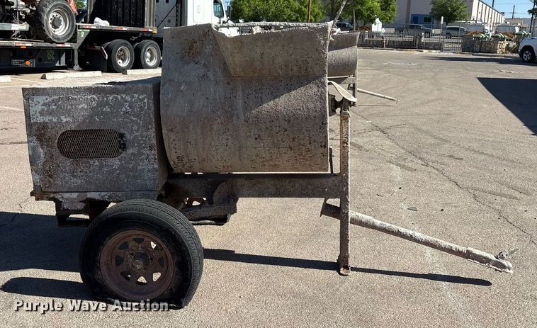 image for item EF3057 Concrete mixer