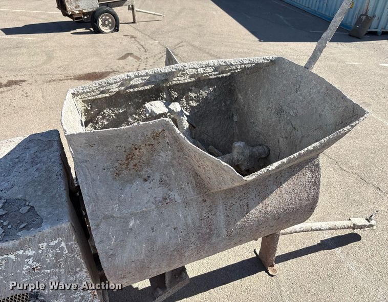 image for item EF3057 Concrete mixer