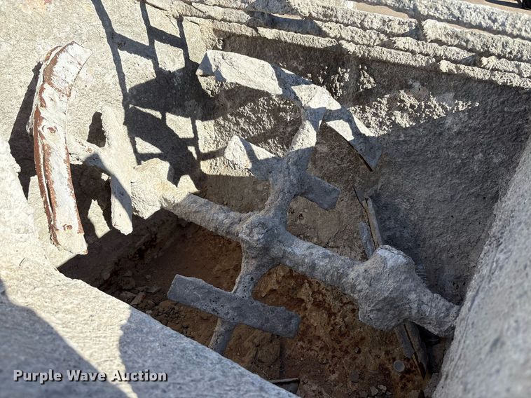 image for item EF3057 Concrete mixer