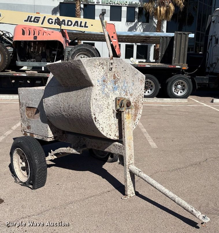 image for item EF3058 Hydra-Flow 1300KT concrete mixer