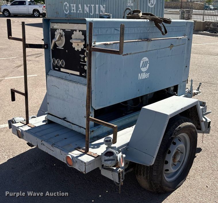 image for item EF3059 1977 Miller Big 40 welder/generator