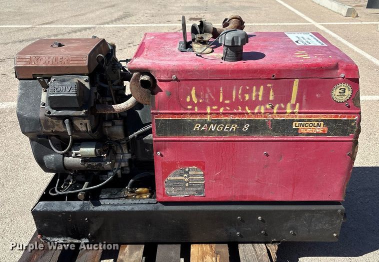 image for item EF3060 Lincoln Electric  Ranger 8 welder/generator