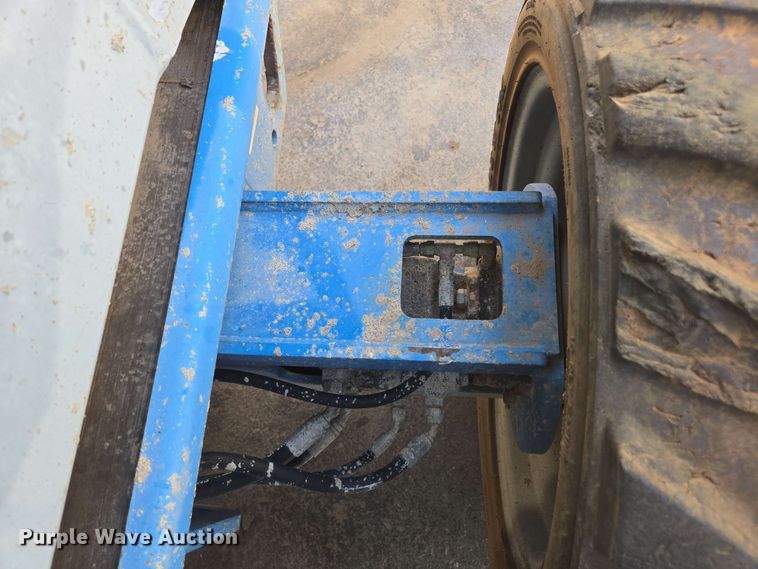 image for item EF3061 2002 Genie GS-4390 scissor lift