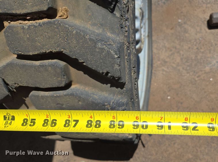 image for item EF3061 2002 Genie GS-4390 scissor lift