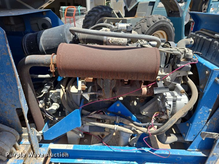 image for item EF3061 2002 Genie GS-4390 scissor lift