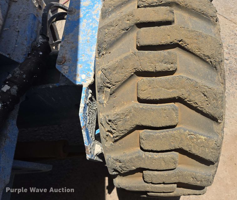 image for item EF3061 2002 Genie GS-4390 scissor lift