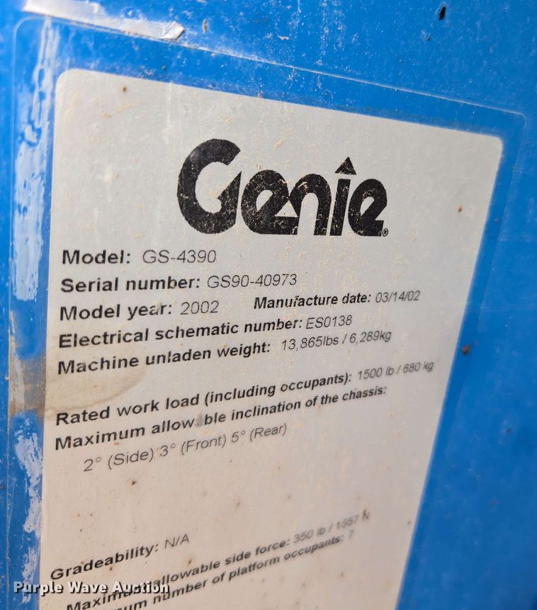 image for item EF3061 2002 Genie GS-4390 scissor lift
