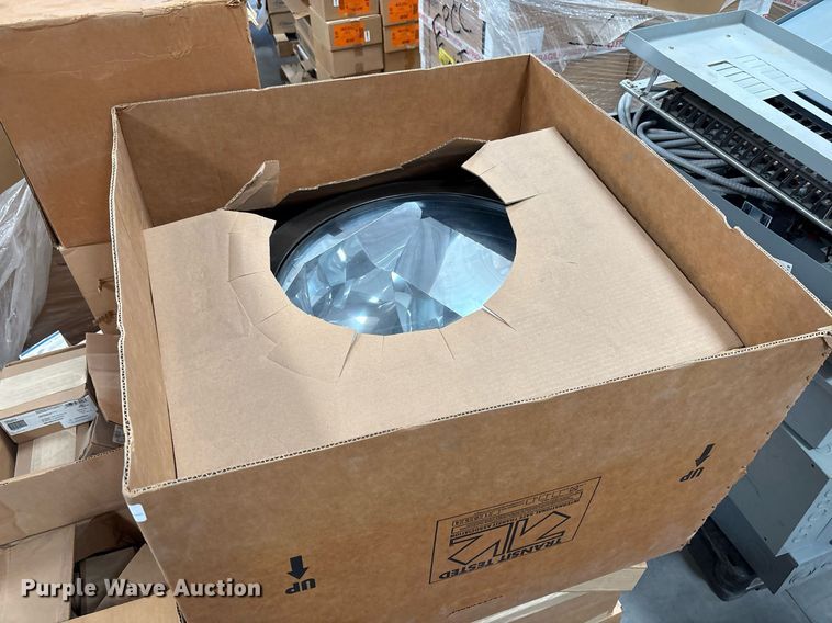 image for item EF3065 (7) pallets of light fixtures