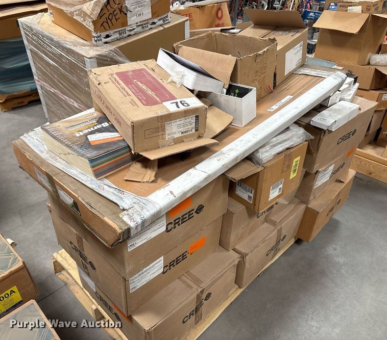 image for item EF3065 (7) pallets of light fixtures