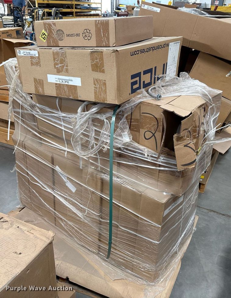 image for item EF3066 (8) pallets of electrical components