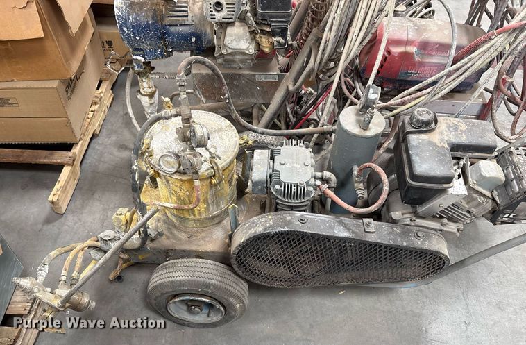 image for item EF3076 (5) paint sprayers