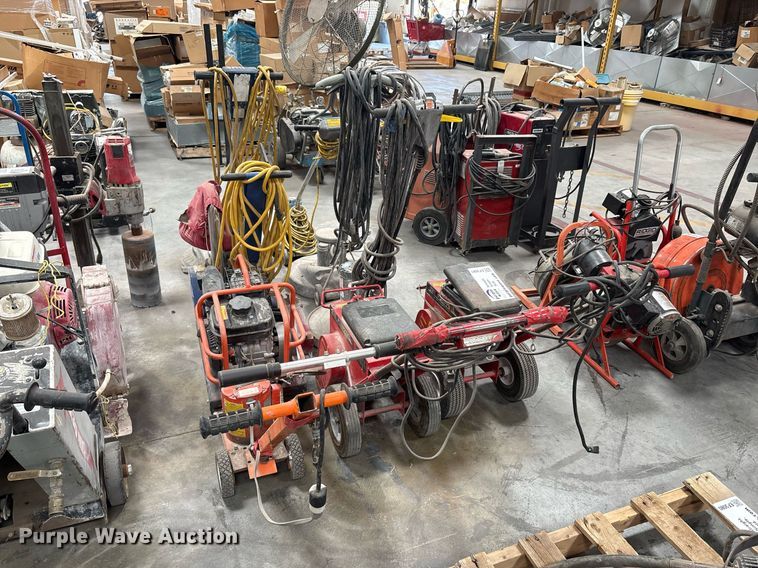 image for item EF3081 (9) flooring machines