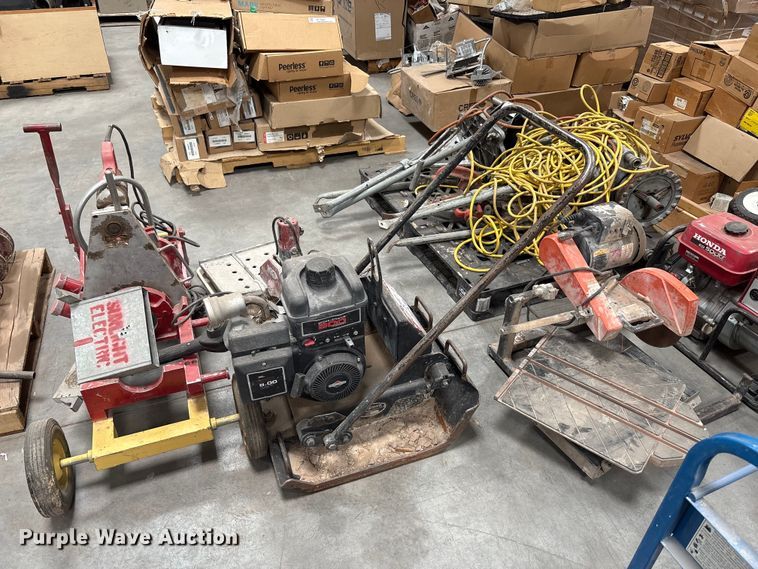 image for item EF3084 Tools