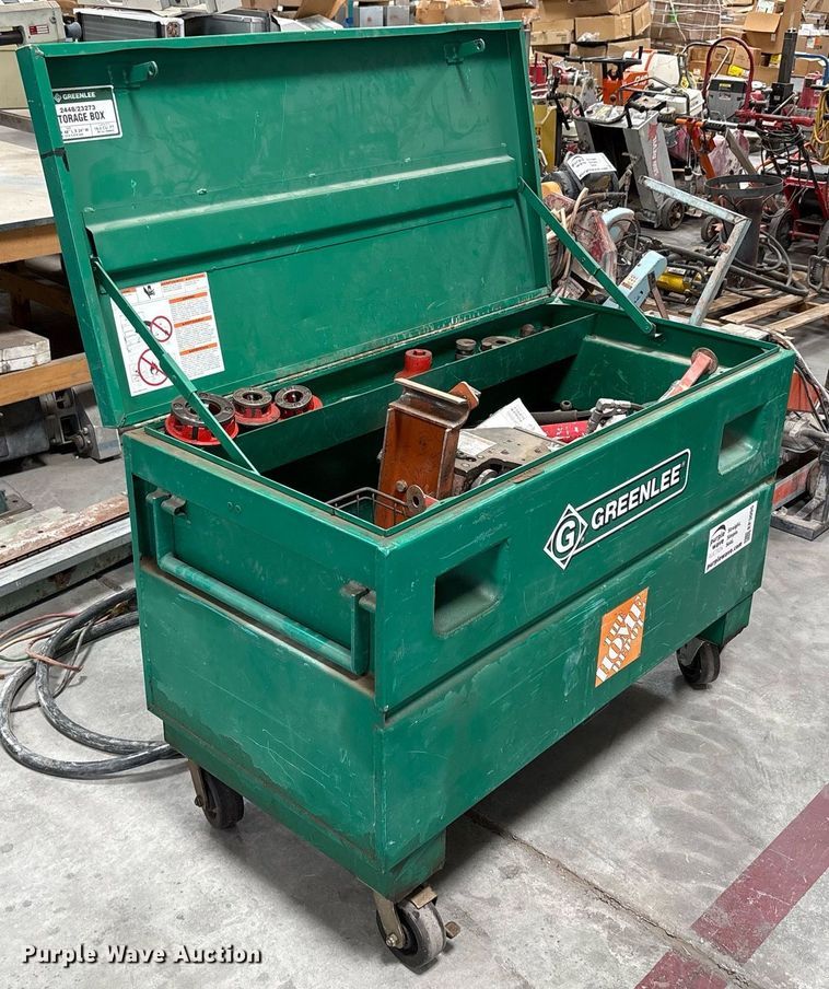 image for item EF3095 Pipe threading equipment