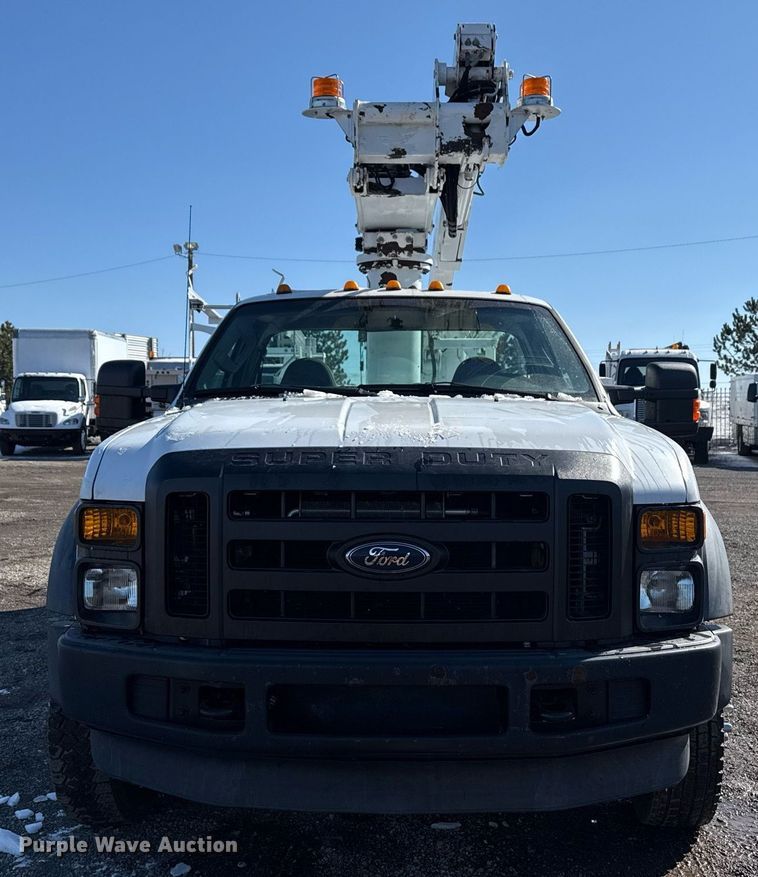 image for item EG2549 2009 Ford F450 Super Duty bucket truck
