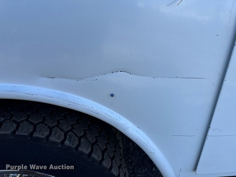 image for item EG2549 2009 Ford F450 Super Duty bucket truck