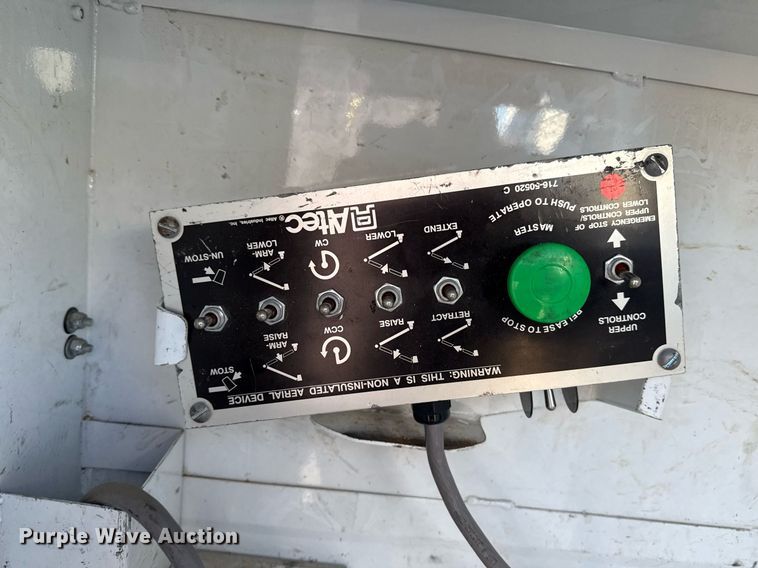 image for item EG2549 2009 Ford F450 Super Duty bucket truck