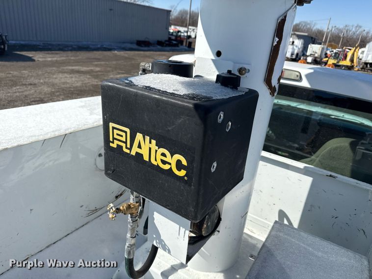 image for item EG2549 2009 Ford F450 Super Duty bucket truck