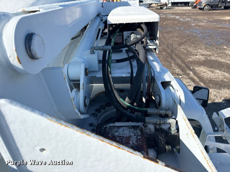 image for item EG2549 2009 Ford F450 Super Duty bucket truck