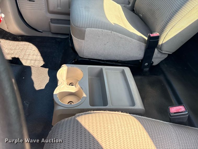 image for item EG2549 2009 Ford F450 Super Duty bucket truck