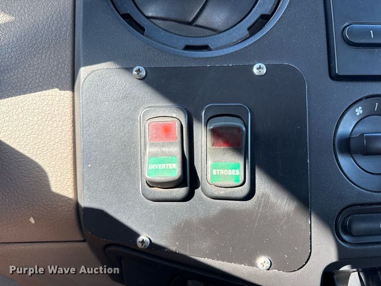 image for item EG2549 2009 Ford F450 Super Duty bucket truck