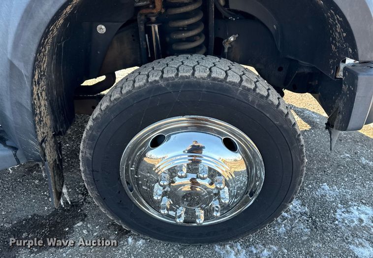 image for item EG2549 2009 Ford F450 Super Duty bucket truck