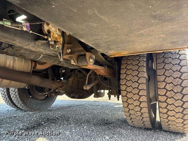 image for item EG2549 2009 Ford F450 Super Duty bucket truck