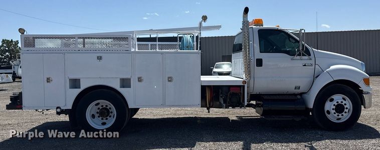 image for item EG5740 2005 Ford F650 Super Duty utility / service truck