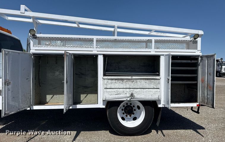 image for item EG5740 2005 Ford F650 Super Duty utility / service truck