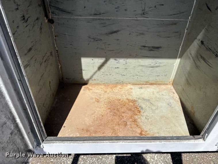 image for item EG5740 2005 Ford F650 Super Duty utility / service truck