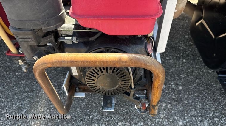 image for item EG5740 2005 Ford F650 Super Duty utility / service truck