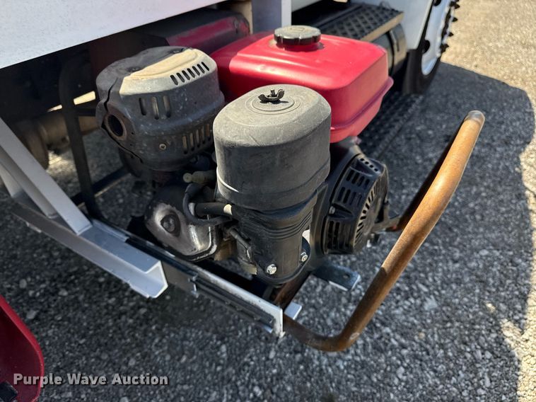 image for item EG5740 2005 Ford F650 Super Duty utility / service truck