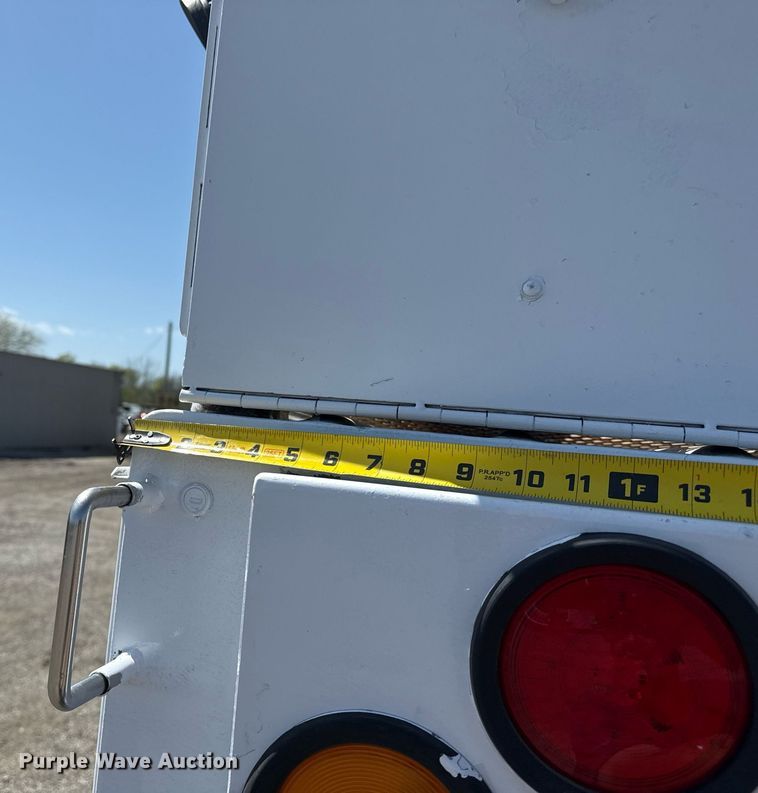 image for item EG5740 2005 Ford F650 Super Duty utility / service truck